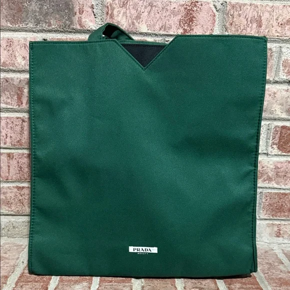 Beauty Prada Forest Green Tote Bag - Picture 4 of 10